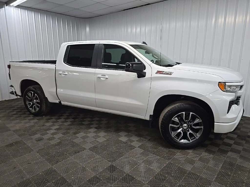 2023 Chevrolet Silverado 1500 RST 4X4 Crew Cab Short Box's photo