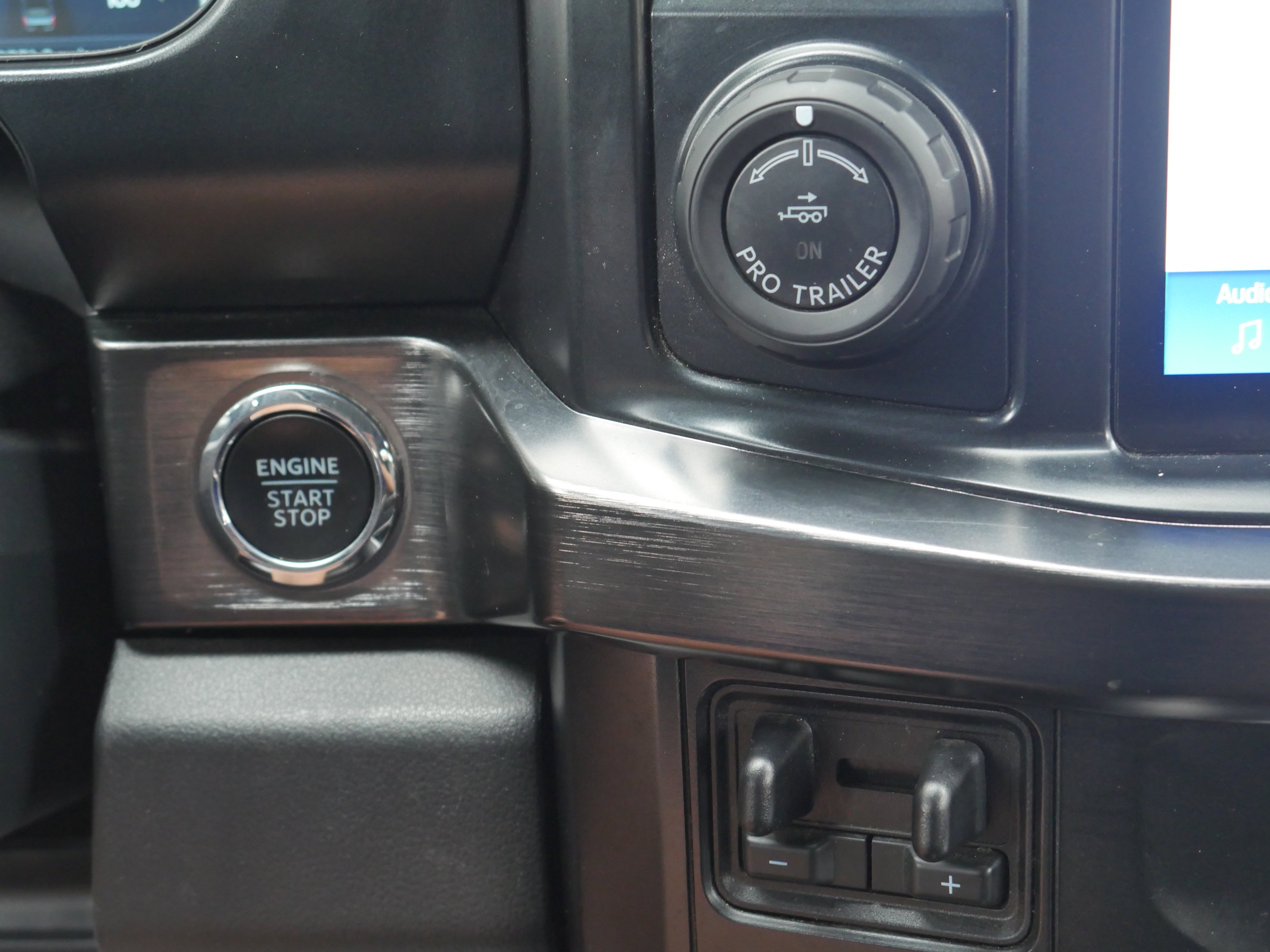 Certified Used 2024 White Ford LARIAT image 12
