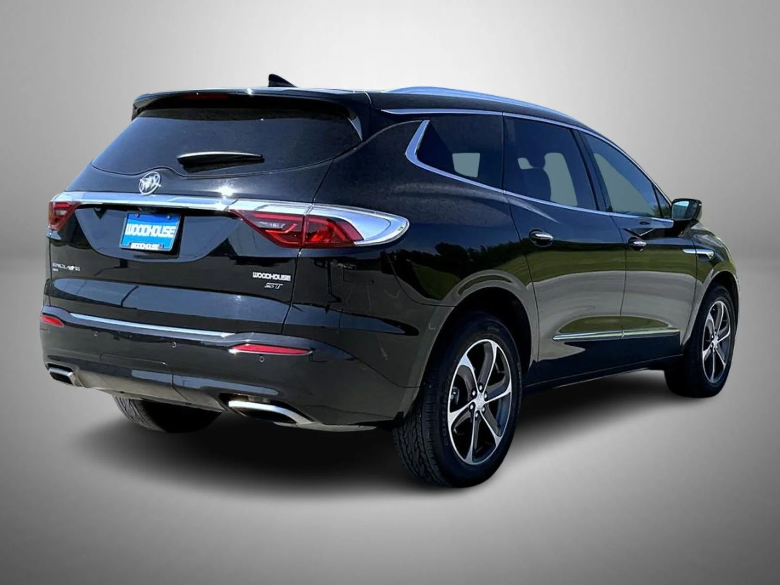 Used 2022 Black Buick Essence image 5
