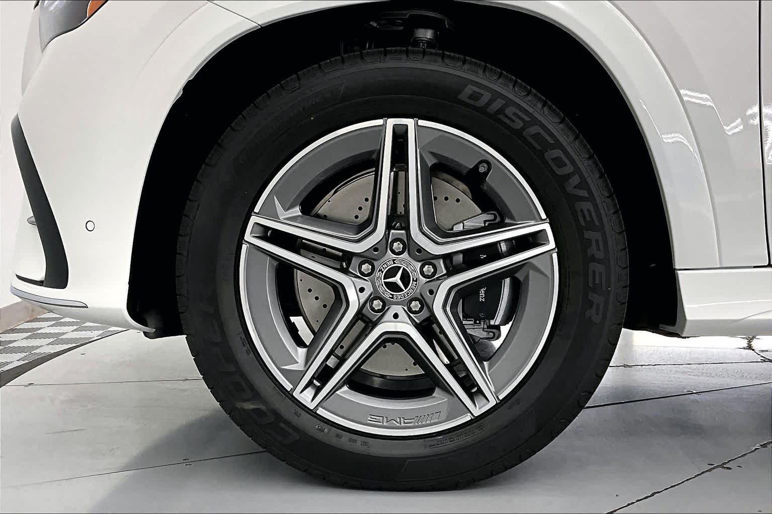 New 2026 Polar White Mercedes-Benz GLE 350 image 8