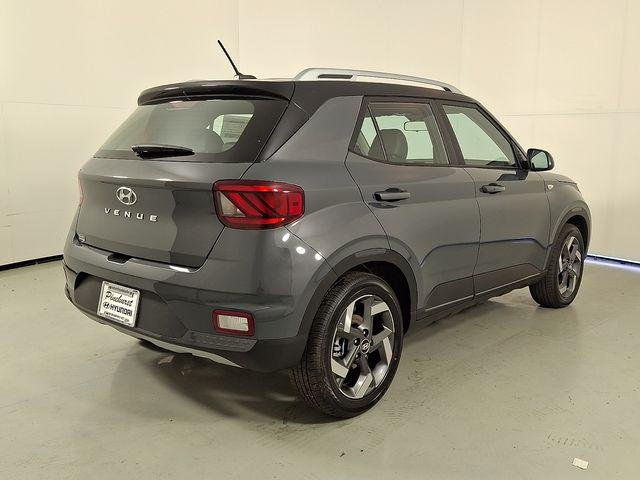 New 2026 Gray Hyundai SEL w/Two-Tone Roof image 8