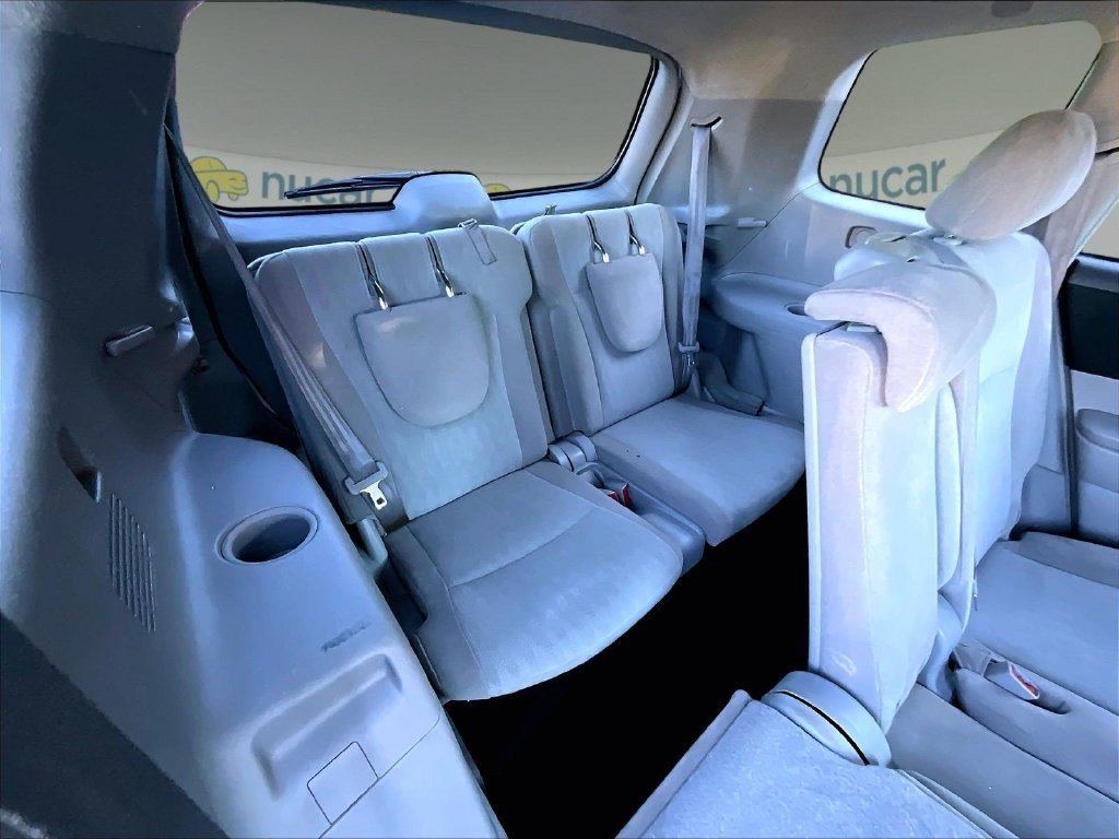 Used 2013 Silver Toyota Base image 17