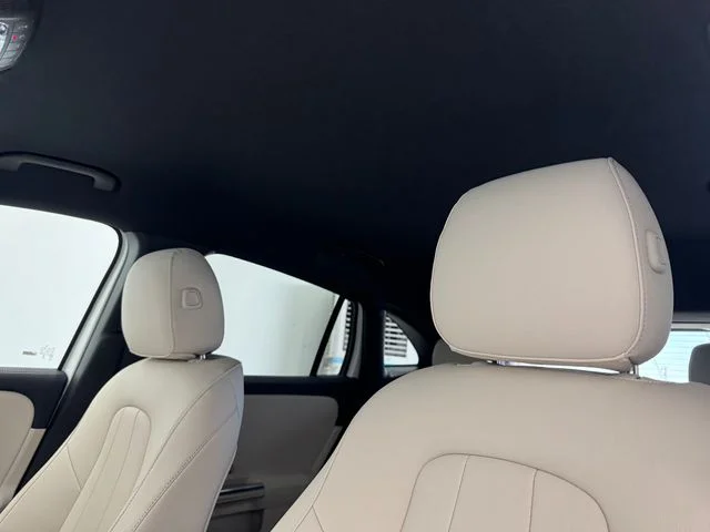 New 2026 White Mercedes-Benz GLA 250 image 5