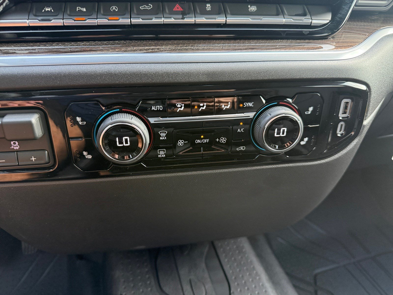 2026 Chevrolet Silverado 1500 LT - Photo 28