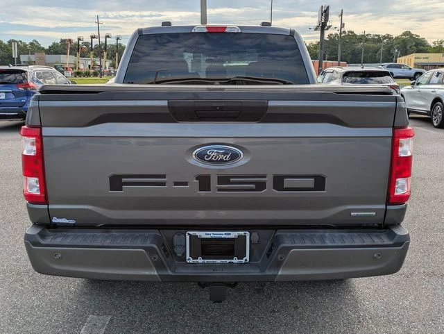Certified Used 2021 Carbonized Gray Metallic Ford XL image 5