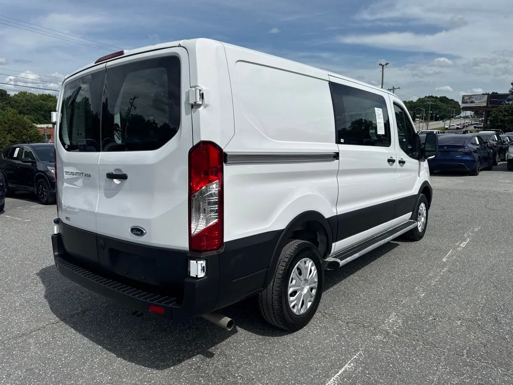 Used 2025 White Ford Base image 3