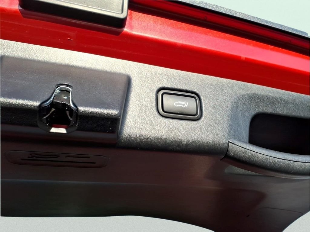 Used 2023 Red Hyundai SEL image 11