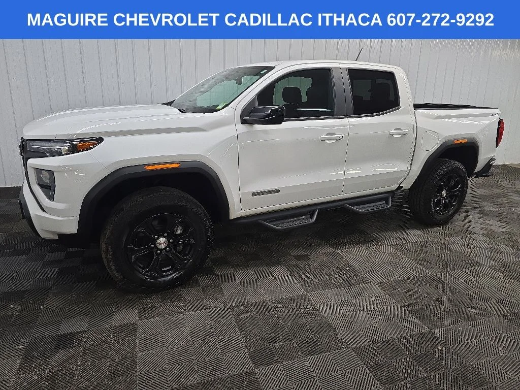 Used 2023 White GMC Elevation image 6