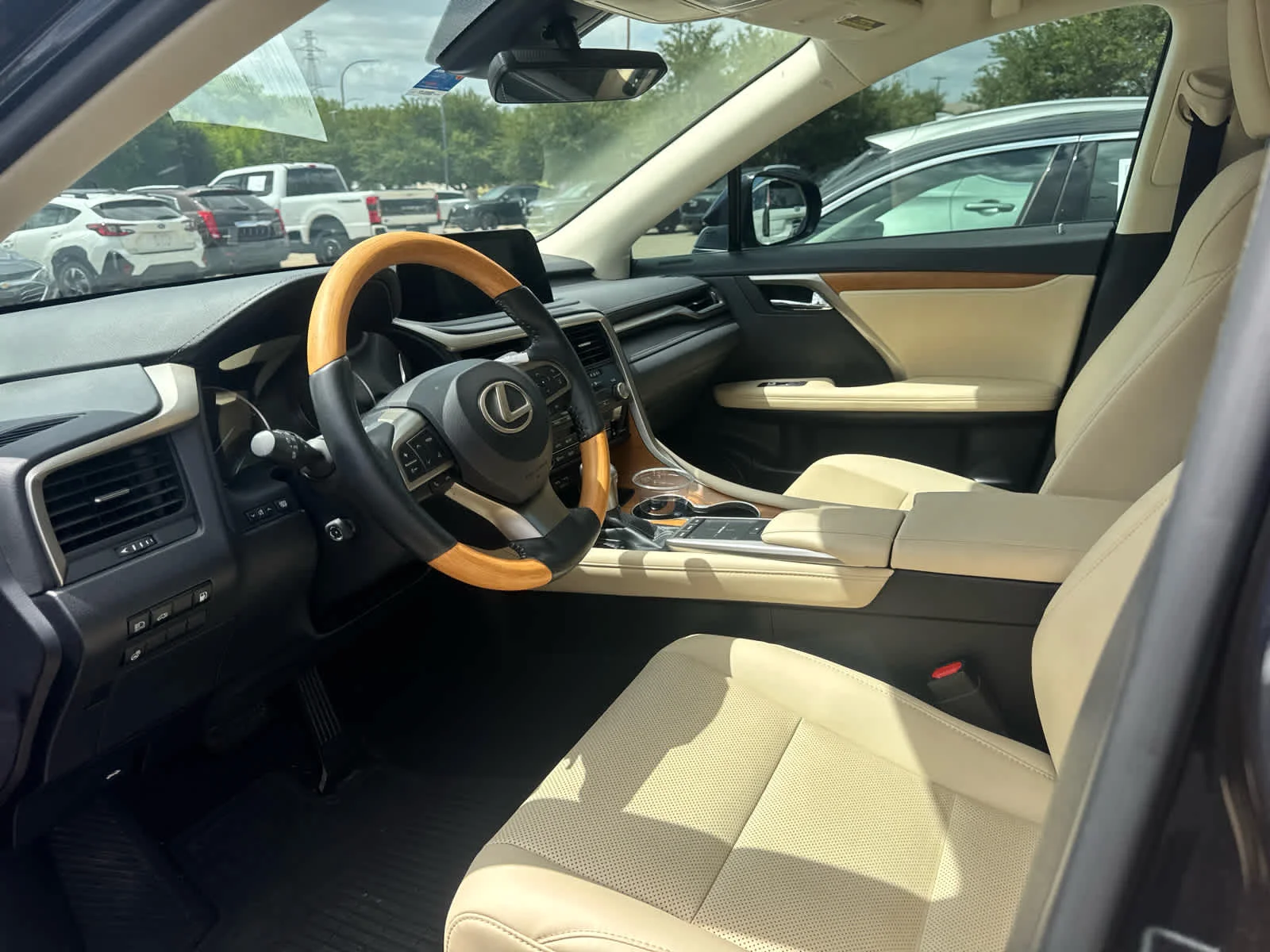 Used 2022 Nightfall Mica Lexus  image 9