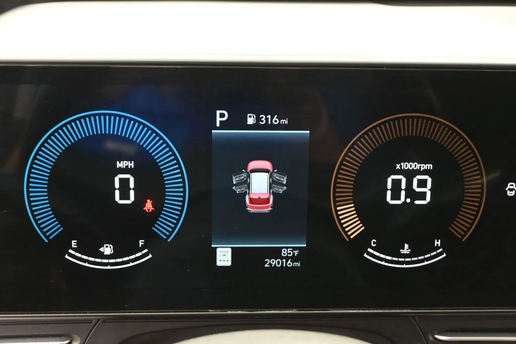 Used 2025 Red Hyundai SEL image 18