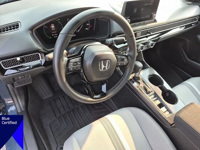 Used 2025  Honda Sport image 16
