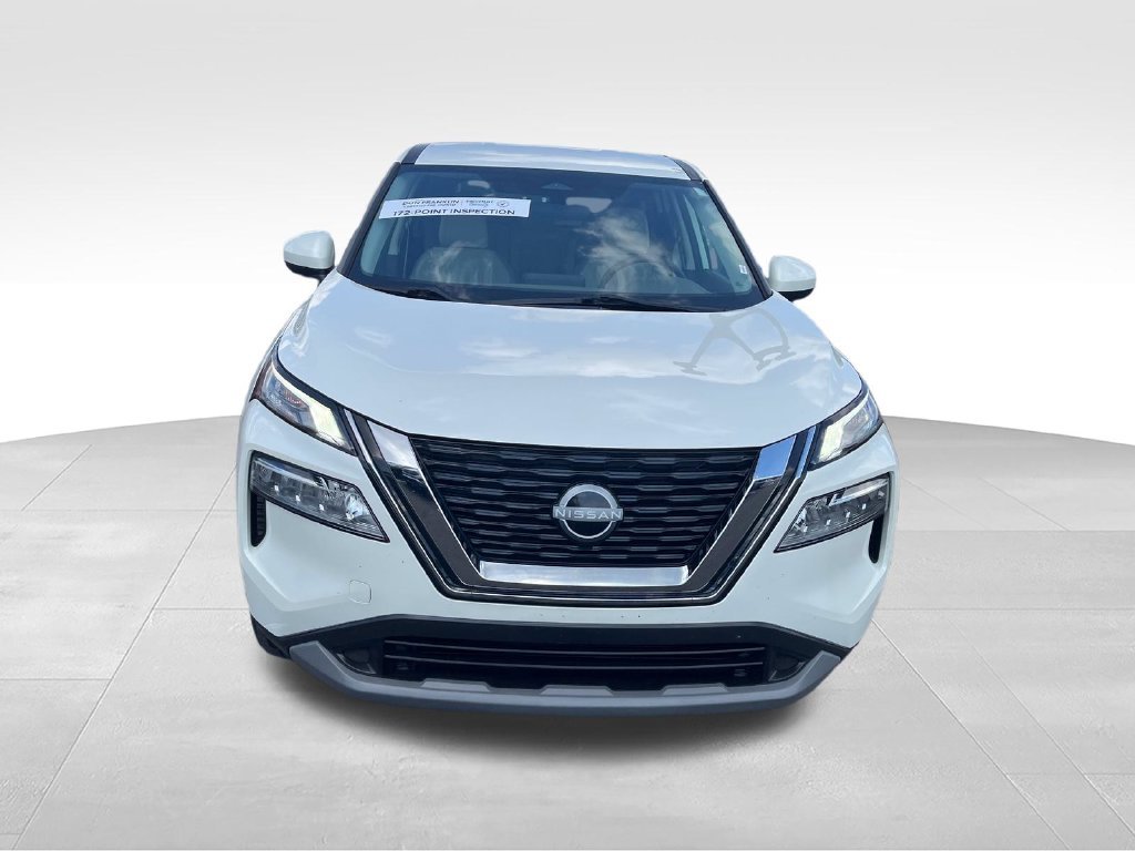Used 2023 White Nissan SV image 8