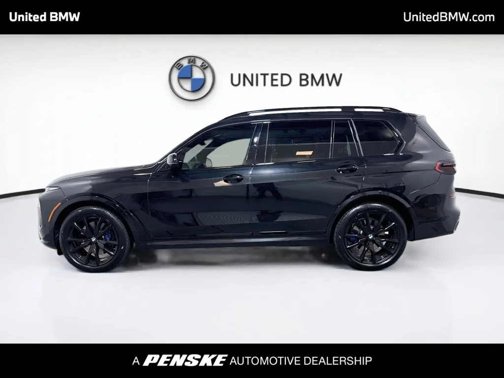 Used 2026 Black Sapphire Metallic BMW xDrive40i image 8