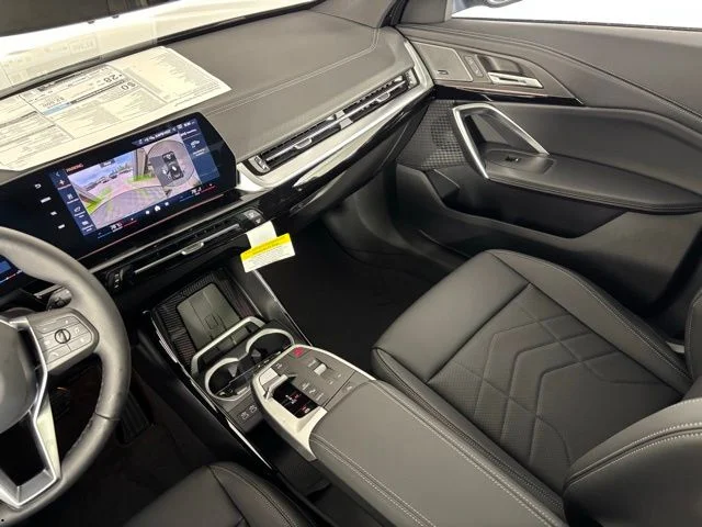 New 2026 Black Sapphire Metallic BMW xDrive28i image 35