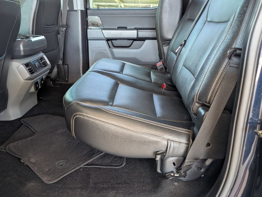 Used 2022 Blue Ford XLT image 18