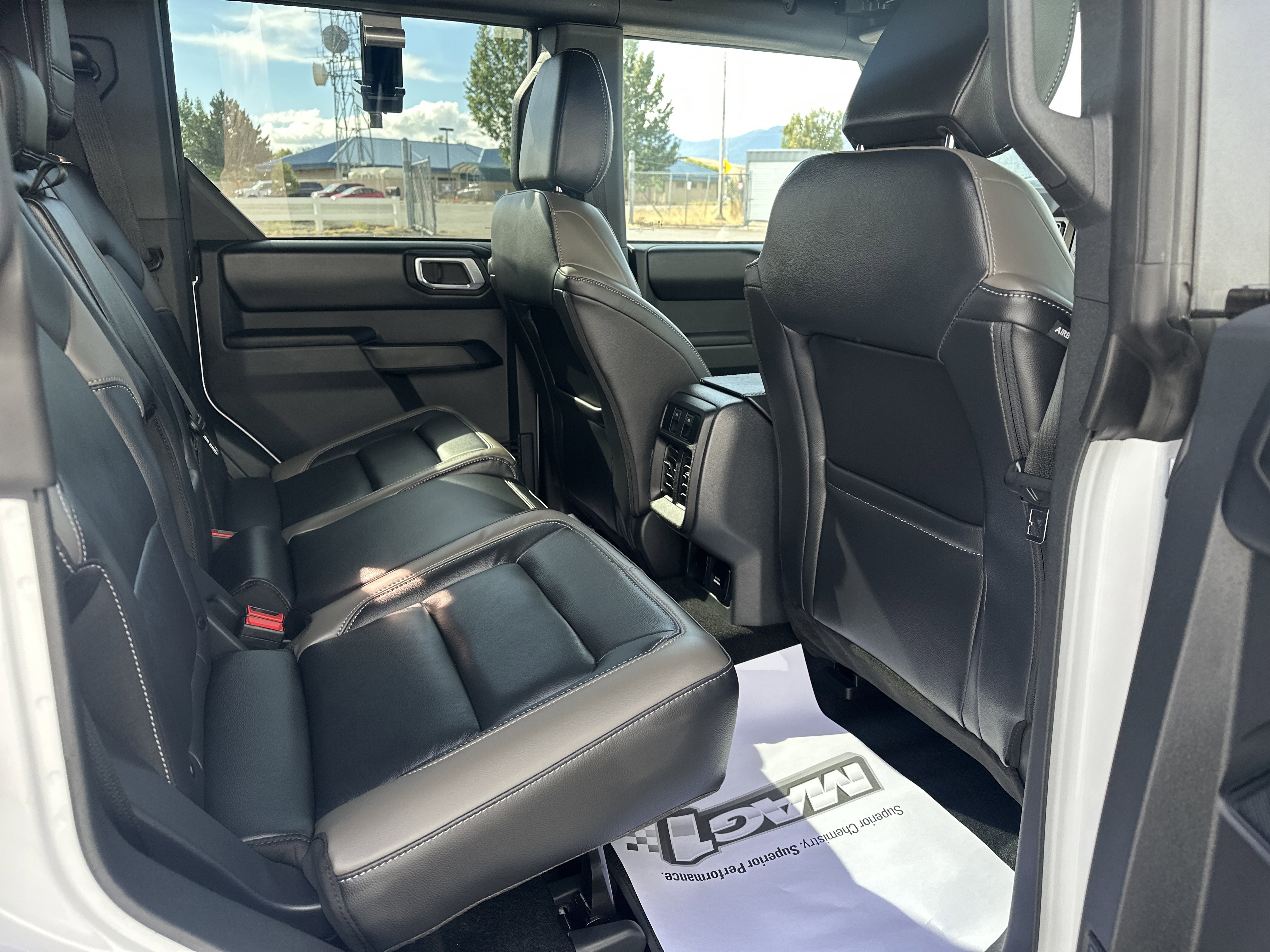 2025 Ford Bronco 4-Door Outer Banks - Photo 11