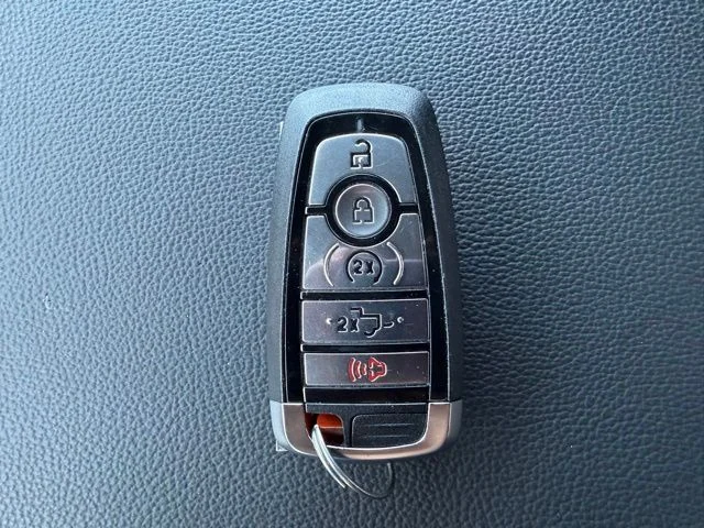 Used 2024 Red Ford XLT image 29