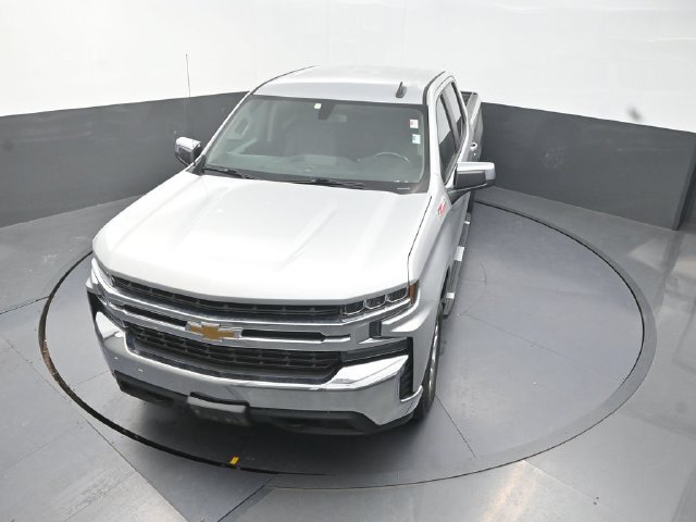 Used 2020 Silver Chevrolet LT image 24