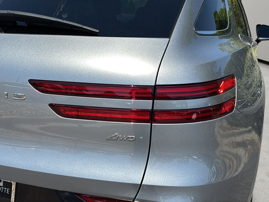 Certified Used 2026 Savile Silver Genesis 2.5T image 46