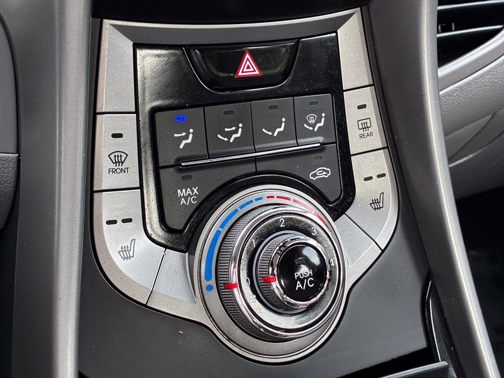 Used 2013 Gray Hyundai GLS image 23