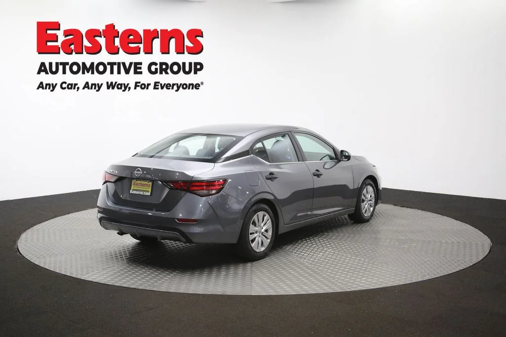 Used 2024 Gray Nissan S image 39