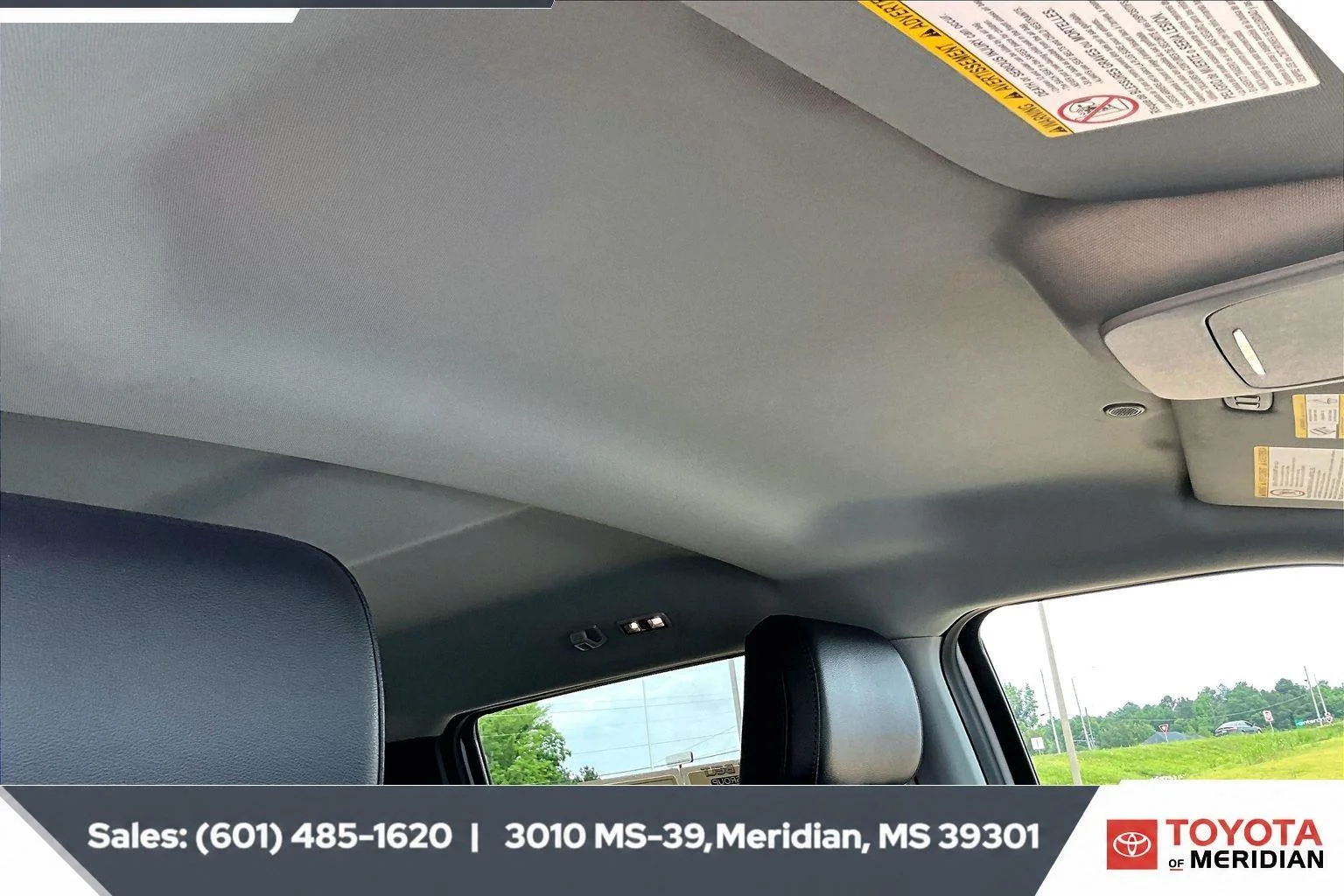 Used 2026 Oxford White Ford Lariat image 16