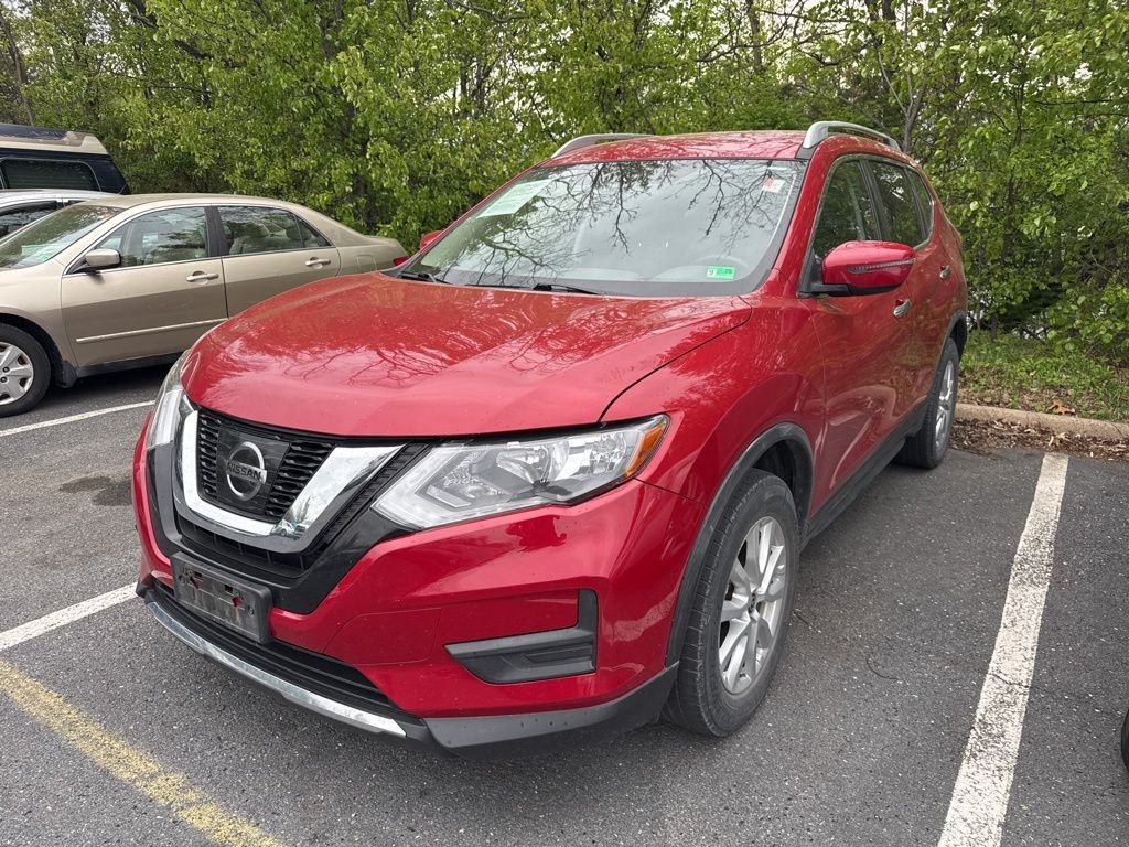 Used 2017 Nissan Rogue SV with VIN JN8AT2MVXHW273859 for sale in Harrisonburg, VA