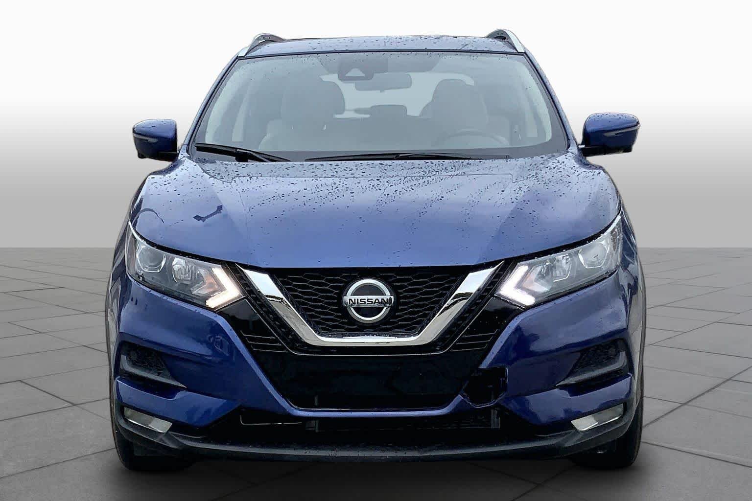 Pre-Owned 2021 Nissan Rogue Sport SV