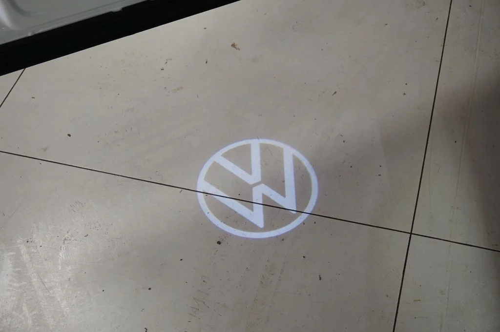 New 2026 Opal White Volkswagen 2.0T SEL image 28