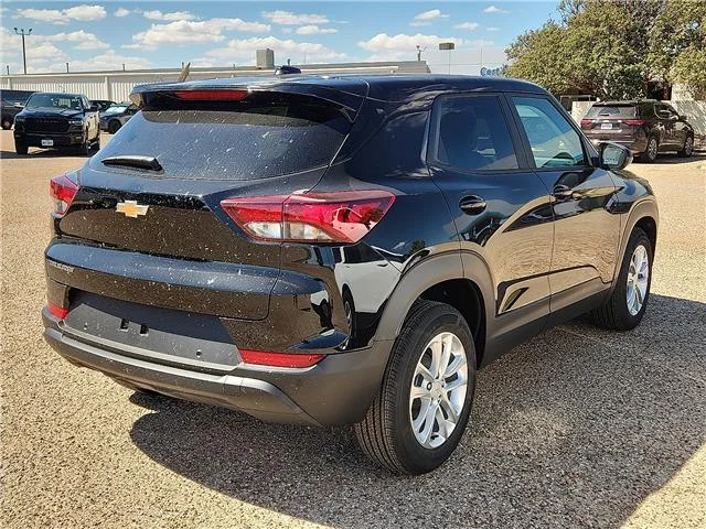 New 2026 GB0 Mosaic Blac Chevrolet LS Front-Wheel Drive image 3