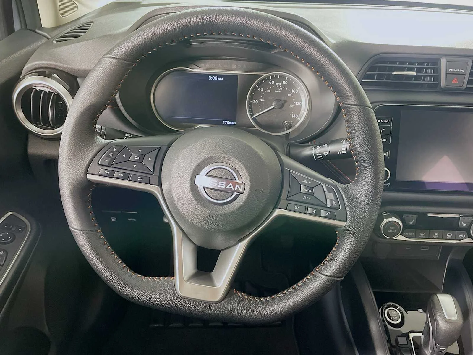 Certified Used 2025 Gray Sky Pearl Nissan SR image 9