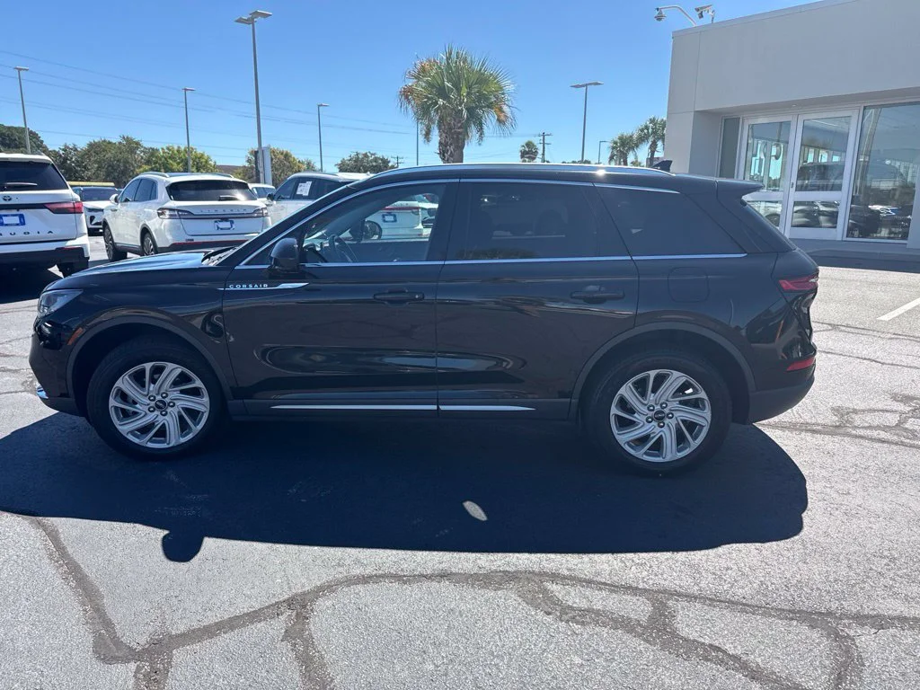 Used 2021 Black Lincoln Standard image 5
