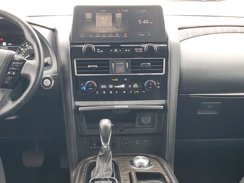 Used 2022 White Nissan Platinum 4WD image 18
