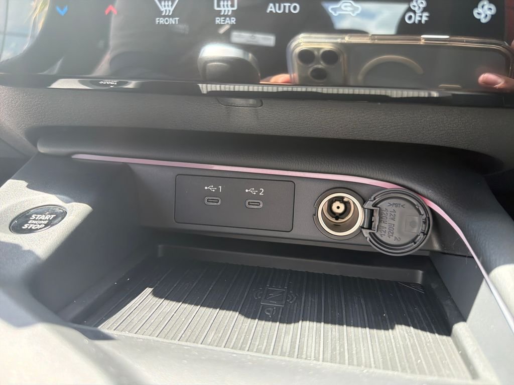 New 2026 Nissan Sentra SR 4D Sedan