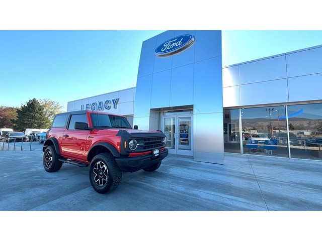 2022 Ford Bronco 