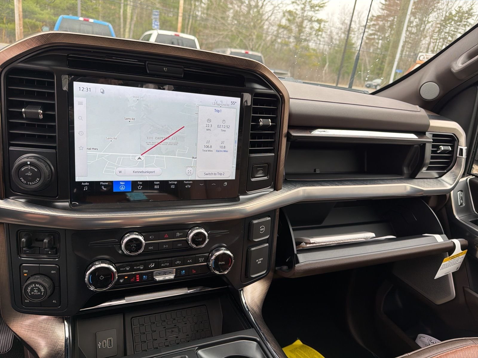 New 2026 Agate Black Metallic Ford King Ranch® image 25