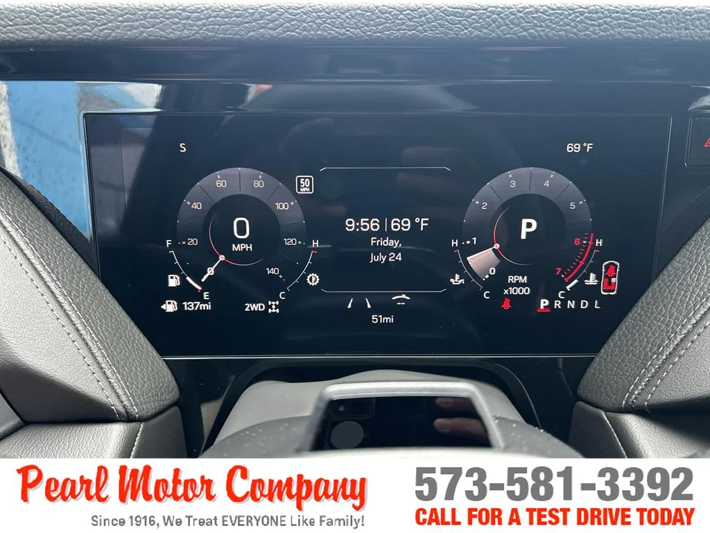 2026 GMC Yukon Denali - Photo 12