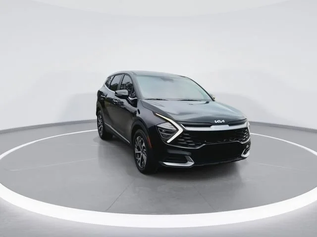 Used 2025 Black Kia EX image 3
