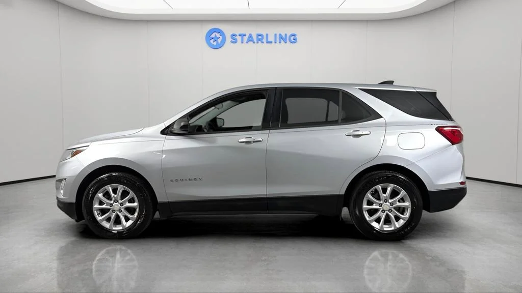 Used 2018 SILVER ICE METALLIC Chevrolet LS image 3