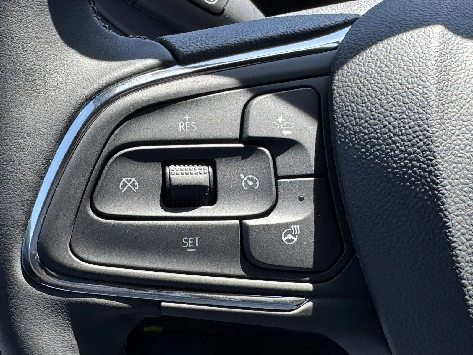 New 2026 Ebony Twilight Metallic Buick Preferred image 19