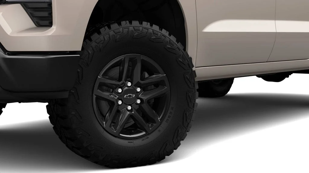 New 2026 White Chevrolet Custom Trail Boss image 4