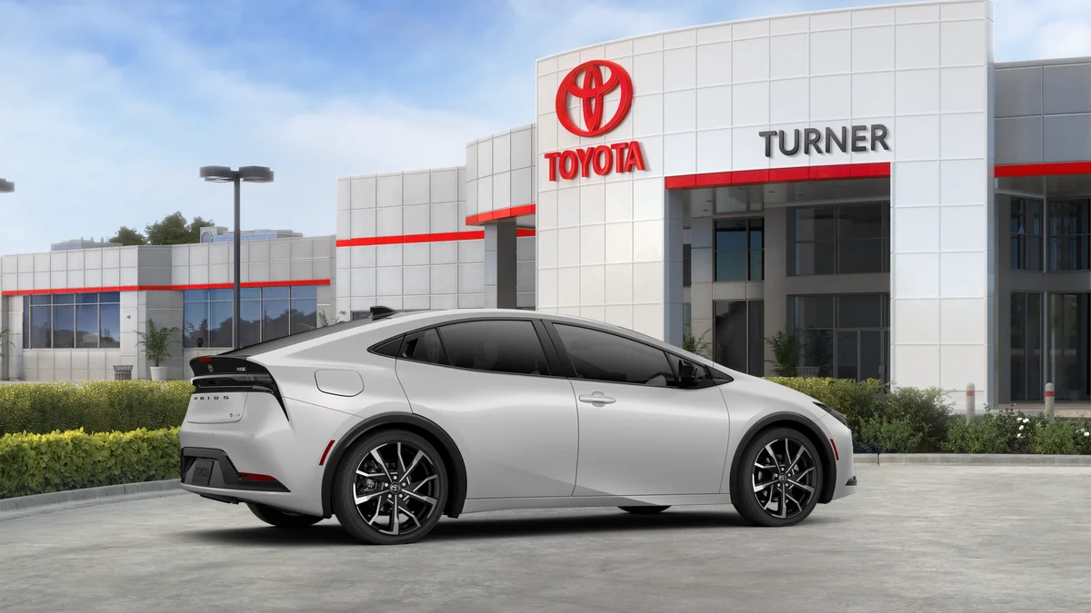 2026 Toyota Prius Plug-in Hybrid XSE - Photo 56
