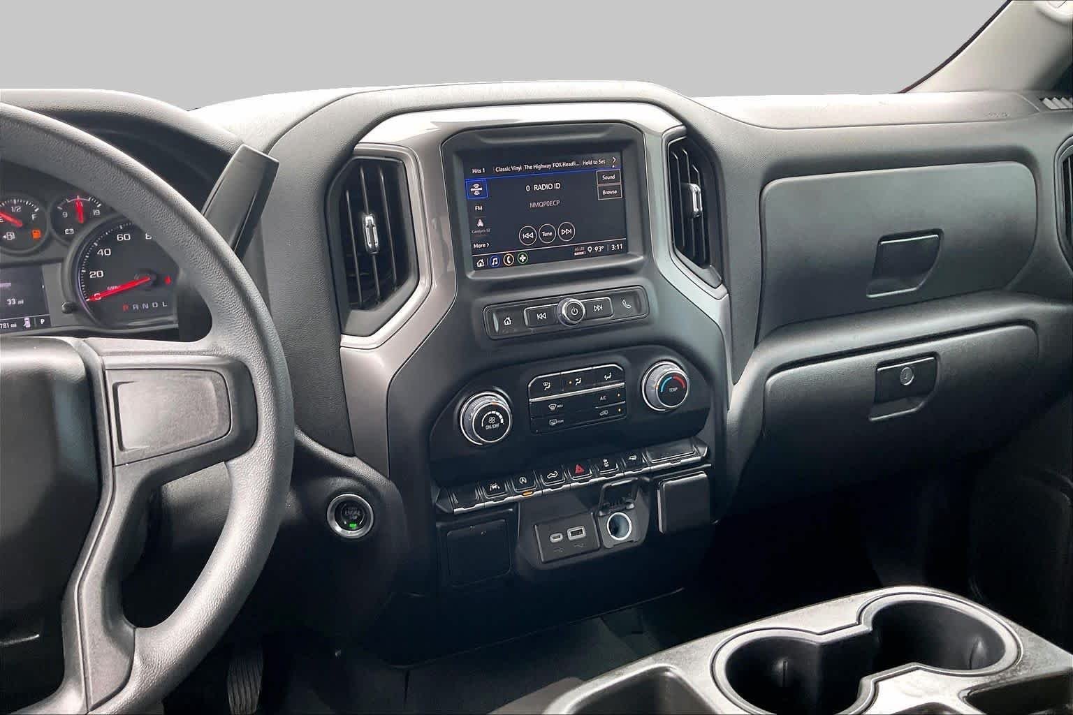 2022 Chevrolet Silverado 1500 Custom - Photo 7