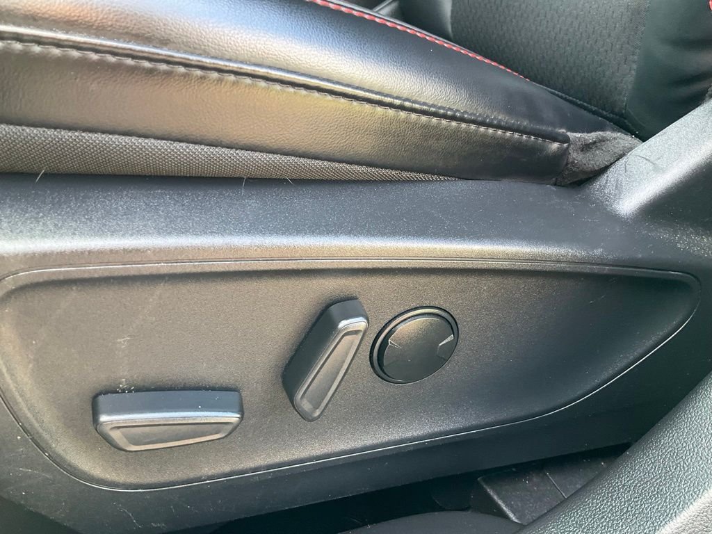 Certified Used 2025 Gray Metallic Ford ST-Line Select image 16