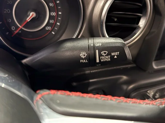 Used 2022 Silver Jeep Rubicon image 18