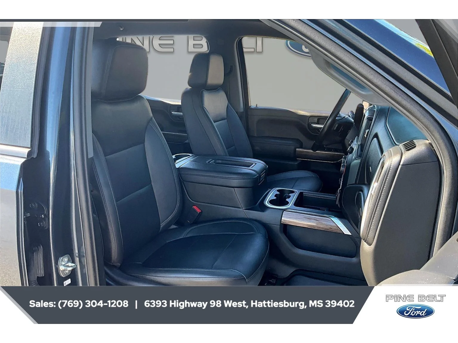 Used 2021 Shadow Gray Metallic Chevrolet RST image 6