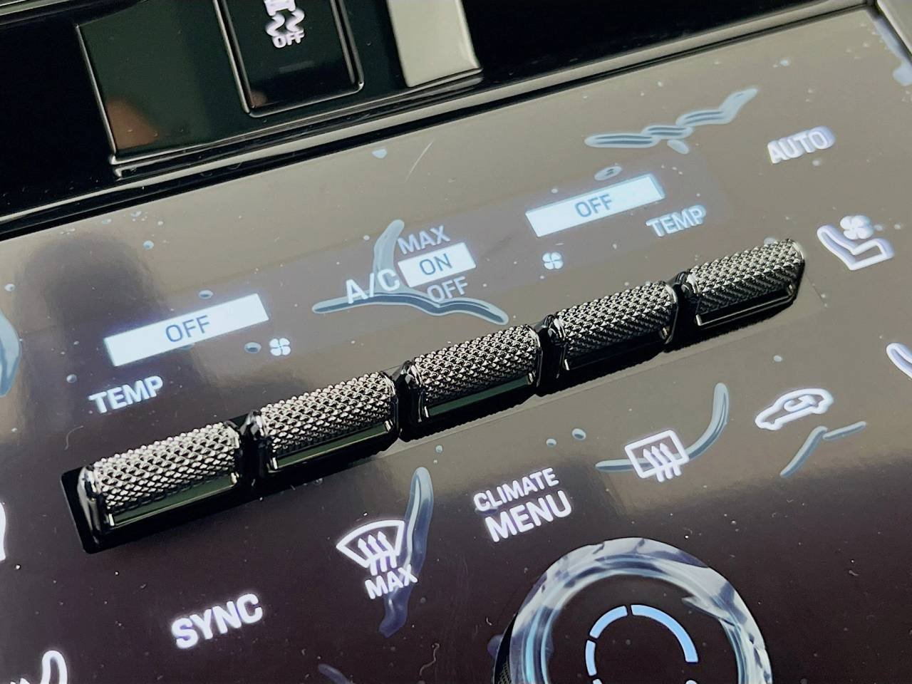 2026 Porsche Panamera 4 E-Hybrid - Photo 18