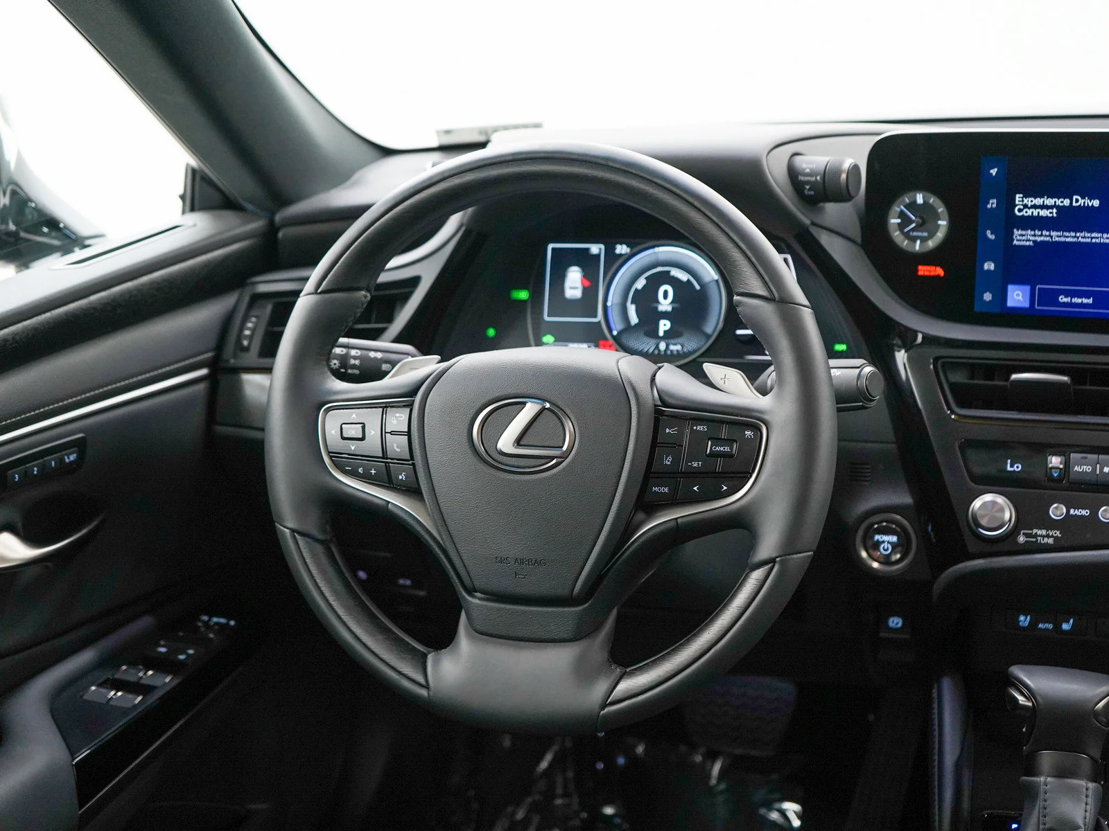 Used 2025 Obsidian Lexus 300h F SPORT Handling image 14