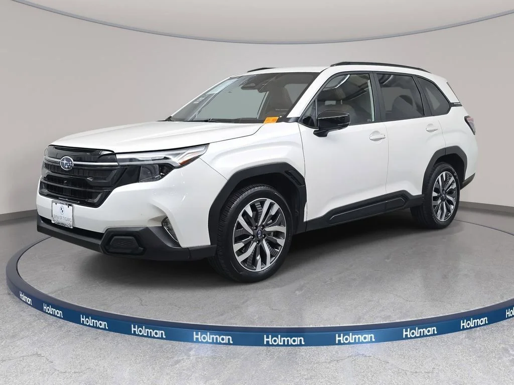 2025 Subaru Forester Touring's photo