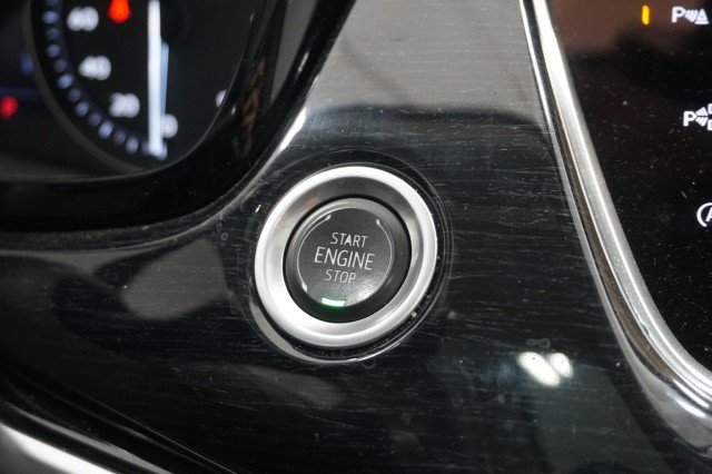 Used 2025 WHITE Cadillac FWD Premium Luxury image 37